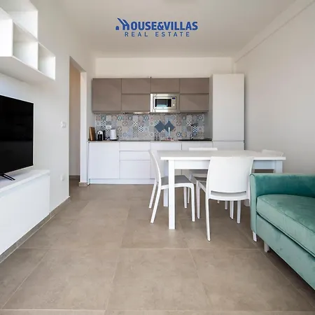 Borgo 84-aqua Apartman *